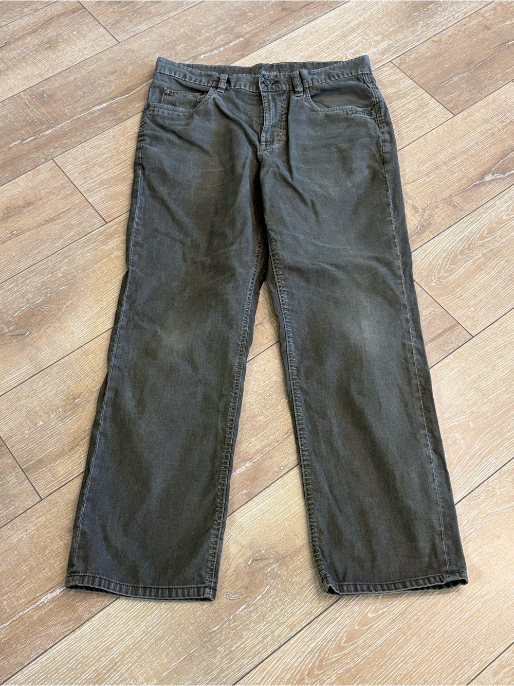 Tommy Bahama Classic Fit Corduroy Pants Olive Green Gray 35x30